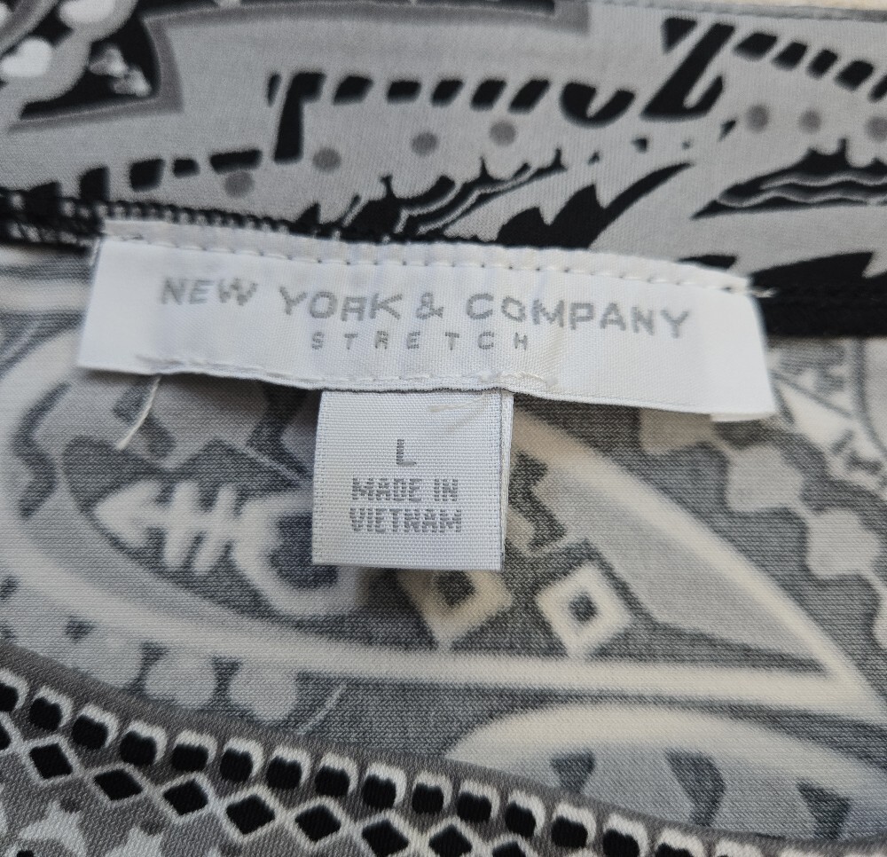New York & Company Black and Grey Paisley Midi Dress - Picture 5 of 6